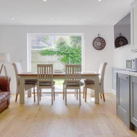 Newly Renovated 3 Bedroom Victorian Detached House Bournemouth Eksteriør billede