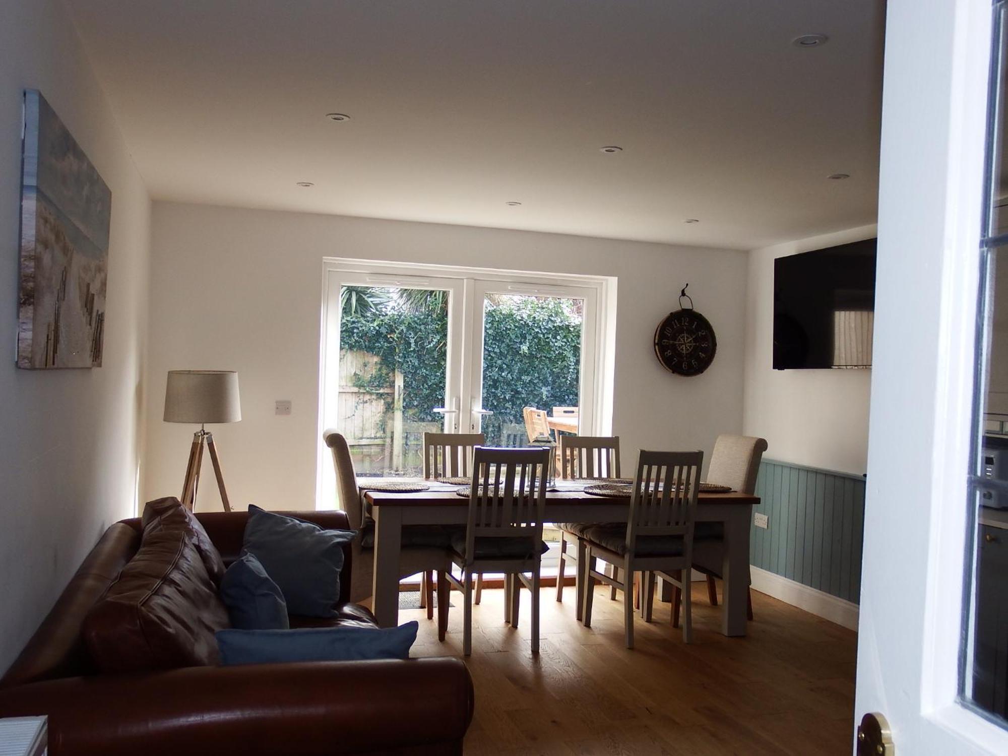 Newly Renovated 3 Bedroom Victorian Detached House Bournemouth Eksteriør billede