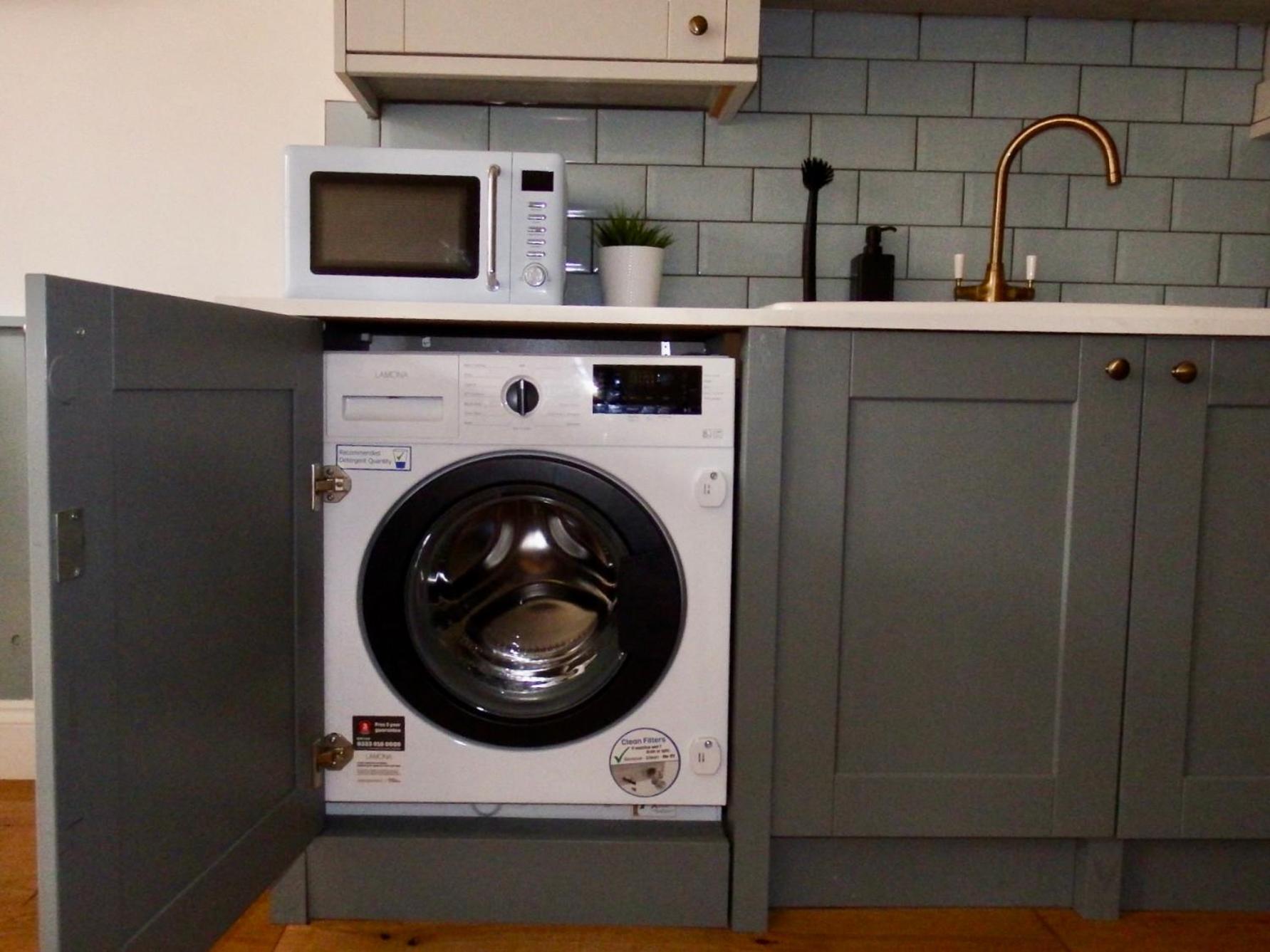 Newly Renovated 3 Bedroom Victorian Detached House Bournemouth Eksteriør billede